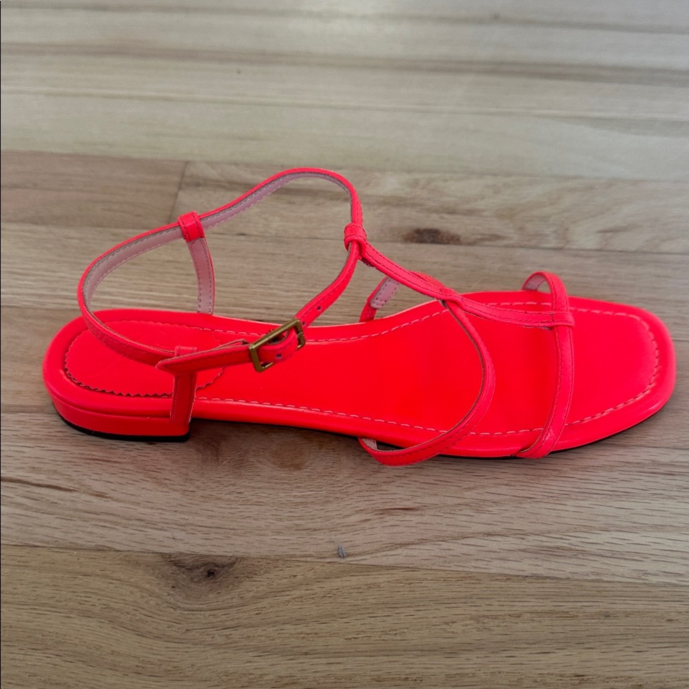 J. Crew Womens Abbie Flat T-Strap Leather Sandals Neon Poppy Size 7 NWOB Preppy - Picture 3 of 10